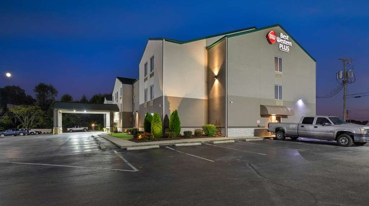 Best Western Plus Russellville Hotel Exterior