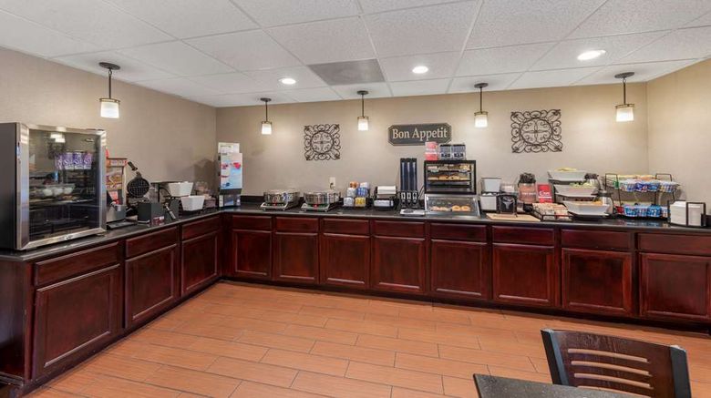 <b>Best Western Plus Russellville Hotel Restaurant</b>. Images powered by <a href="https://iceportal.shijigroup.com/" title="IcePortal" target="_blank">IcePortal</a>.