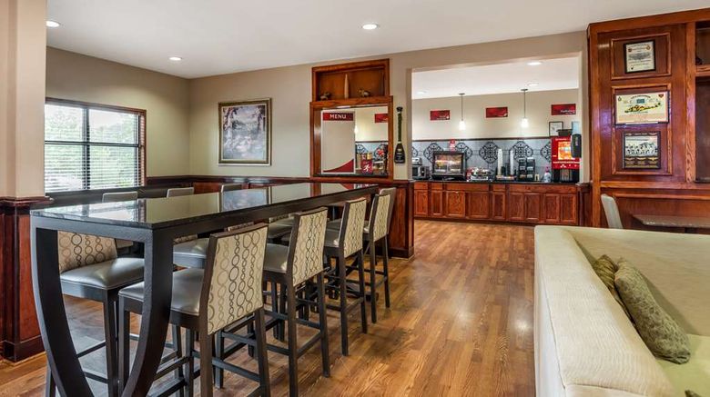 <b>Best Western Plus Circle Inn Restaurant</b>. Images powered by <a href="https://iceportal.shijigroup.com/" title="IcePortal" target="_blank">IcePortal</a>.