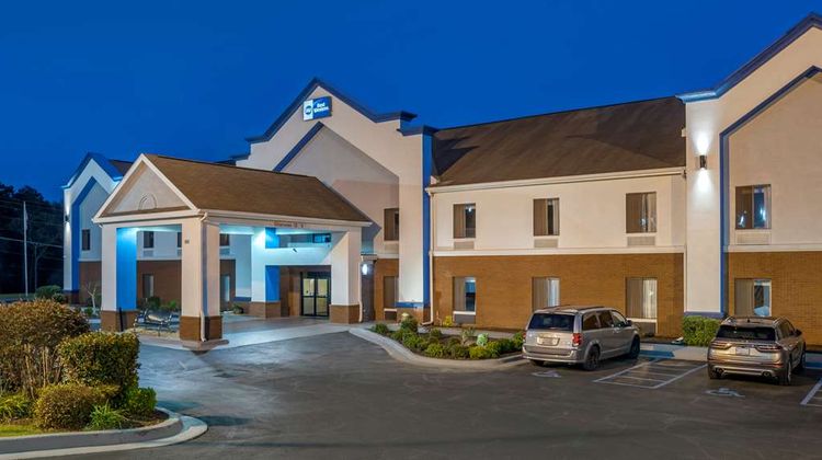 Best Western Troy Inn Exterior