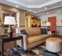 Best Western Troy Inn Lobby