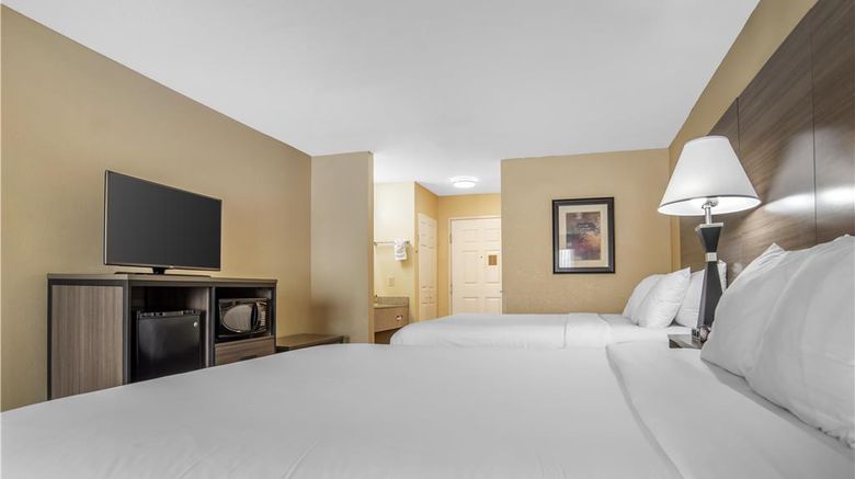 <b>Best Western Plus Bessemer Hotel & Suite Room</b>. Images powered by <a href="https://iceportal.shijigroup.com/" title="IcePortal" target="_blank">IcePortal</a>.