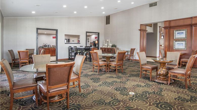 <b>Best Western Plus Bessemer Hotel & Suite Restaurant</b>. Images powered by <a href="https://iceportal.shijigroup.com/" title="IcePortal" target="_blank">IcePortal</a>.