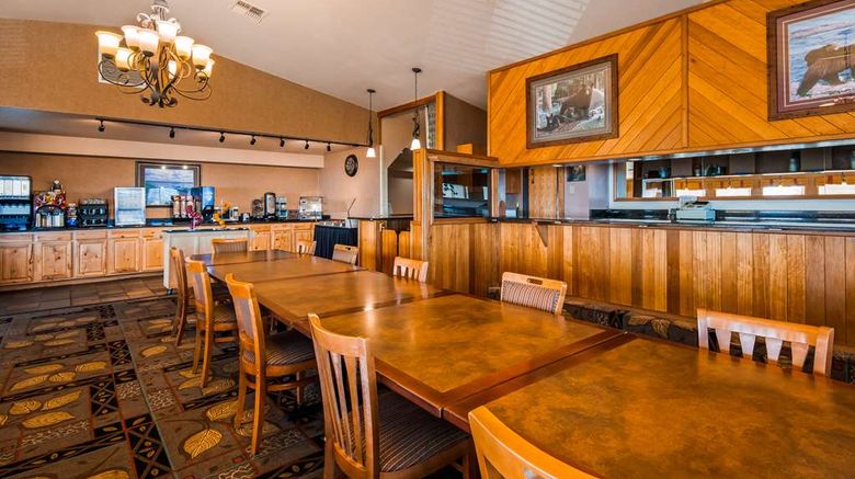 <b>Best Western Bidarka Inn Restaurant</b>. Images powered by <a href="https://iceportal.shijigroup.com/" title="IcePortal" target="_blank">IcePortal</a>.