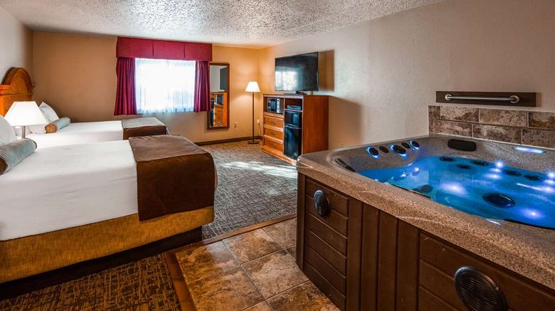<b>Best Western Bidarka Inn Room</b>. Images powered by <a href="https://iceportal.shijigroup.com/" title="IcePortal" target="_blank">IcePortal</a>.