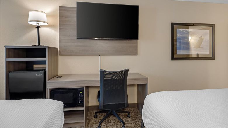 <b>Best Western Bidarka Inn Room</b>. Images powered by <a href="https://iceportal.shijigroup.com/" title="IcePortal" target="_blank">IcePortal</a>.