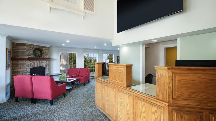 Best Western Country Lane Inn Lobby