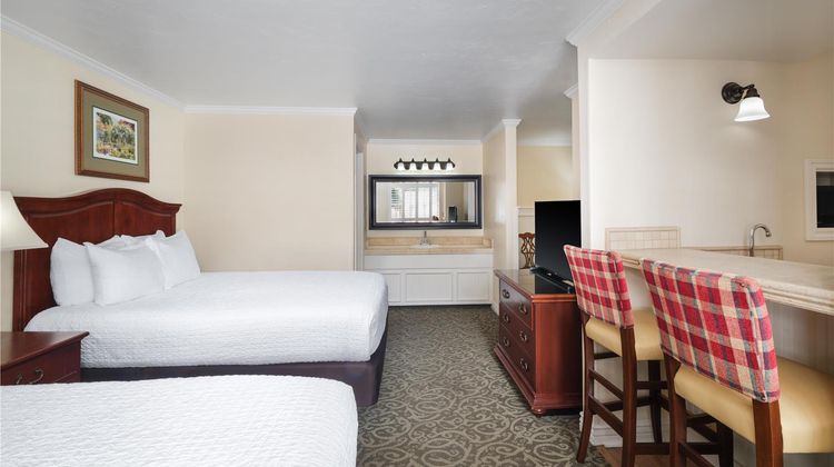 Best Western Country Lane Inn Room