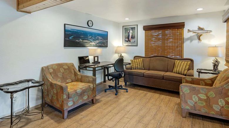 <b>Best Western King Salmon Motel Lobby</b>. Images powered by <a href="https://iceportal.shijigroup.com/" title="IcePortal" target="_blank">IcePortal</a>.