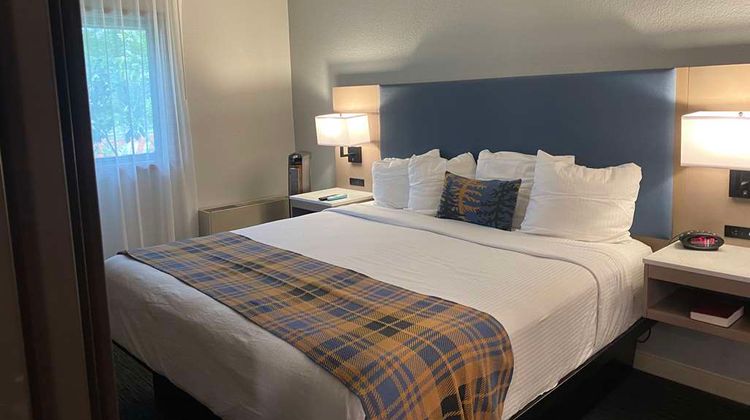 Best Western Lake Lucille Inn Suite