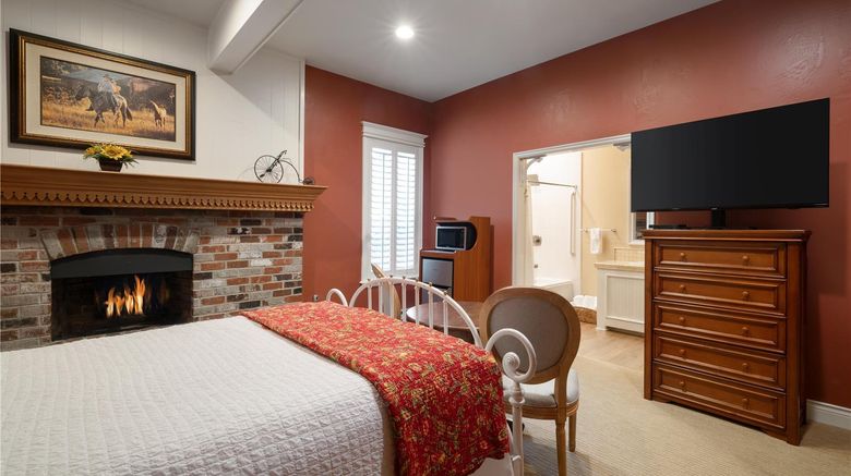 <b>Best Western Grandma's Feather Bed Room</b>. Images powered by <a href="https://iceportal.shijigroup.com/" title="IcePortal" target="_blank">IcePortal</a>.
