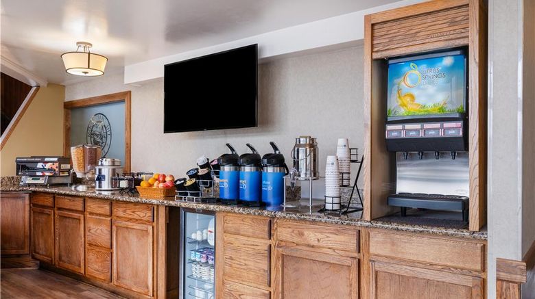 <b>Best Western Kodiak Inn & Conv Ctr Restaurant</b>. Images powered by <a href="https://iceportal.shijigroup.com/" title="IcePortal" target="_blank">IcePortal</a>.
