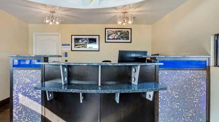 Best Western Space Age Lodge Lobby