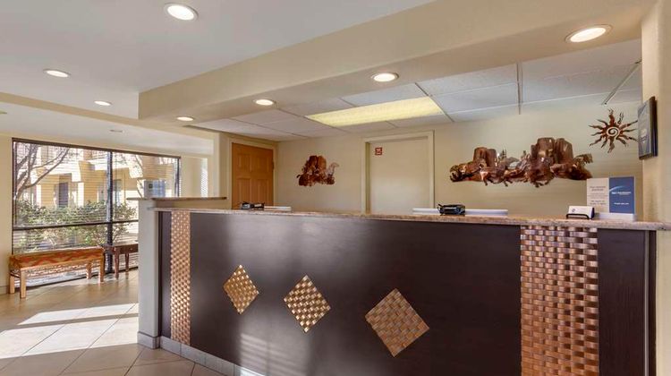Best Western Desert Inn Lobby