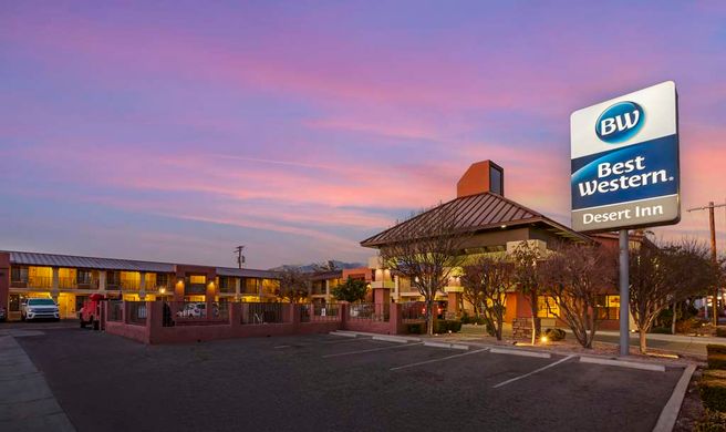 Best Western Desert Inn Exterior