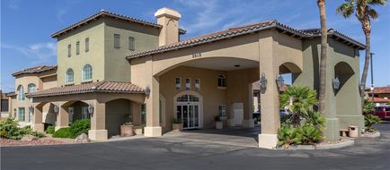 Best Western Plus a Wayfarer's Inn Exterior