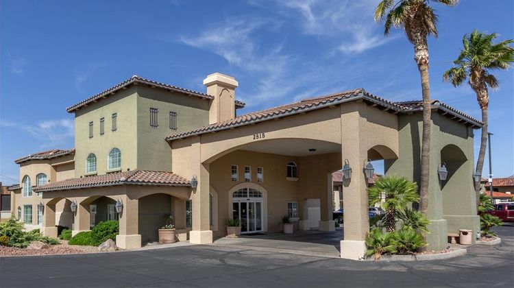 Best Western Plus a Wayfarer's Inn Exterior