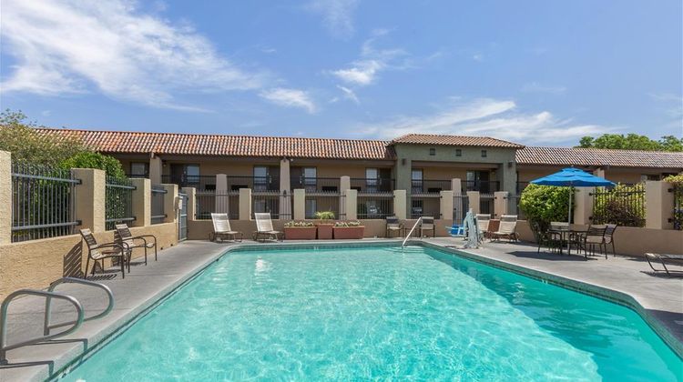 Best Western Plus a Wayfarer's Inn Pool