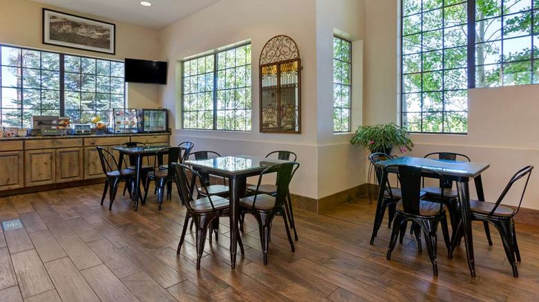 <b>Best Western Paint Pony Lodge Restaurant</b>. Images powered by <a href="https://iceportal.shijigroup.com/" title="IcePortal" target="_blank">IcePortal</a>.