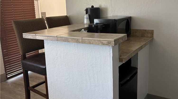 SureStay InnSuites Phoenix Hotel & Suite Room