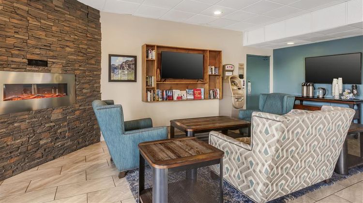 Best Western InnSuites Tucson Foothills Lobby