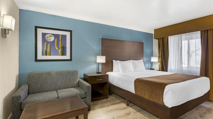 Best Western InnSuites Tucson Foothills Room