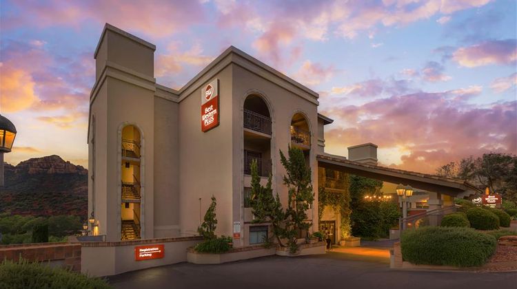 Best Western Plus Arroyo Roble Hotel Exterior