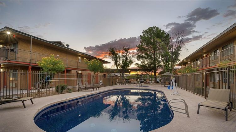 Best Western Cottonwood Inn Pool