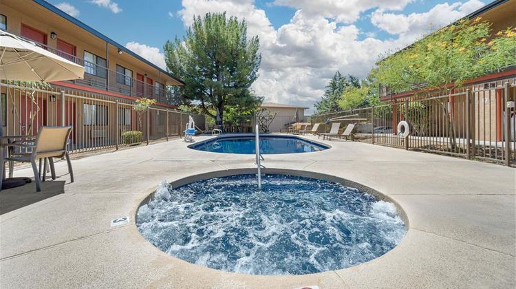 Best Western Cottonwood Inn Pool
