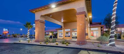 Best Western Desert Oasis Exterior