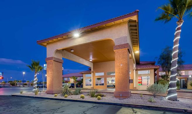 Best Western Desert Oasis Exterior