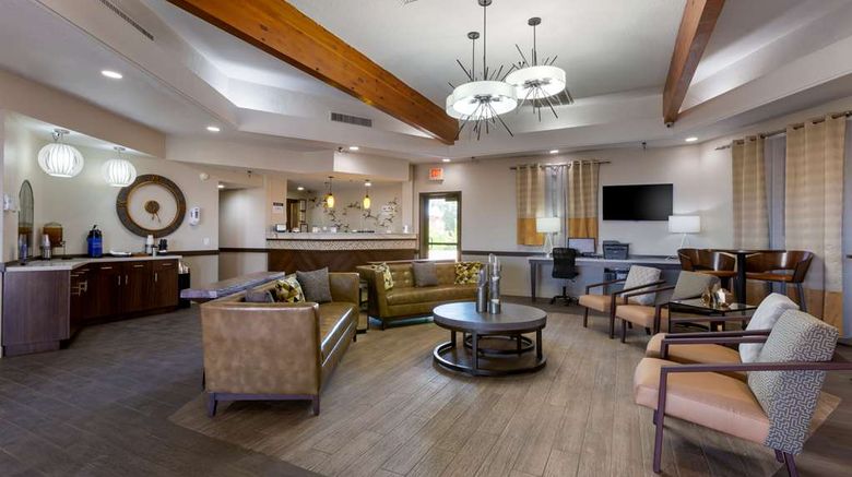 <b>Best Western Phoenix Goodyear Inn Lobby</b>. Images powered by <a href="https://iceportal.shijigroup.com/" title="IcePortal" target="_blank">IcePortal</a>.