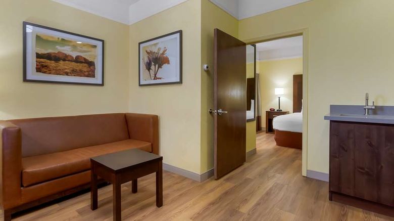 <b>Best Western Phoenix Goodyear Inn Room</b>. Images powered by <a href="https://iceportal.shijigroup.com/" title="IcePortal" target="_blank">IcePortal</a>.