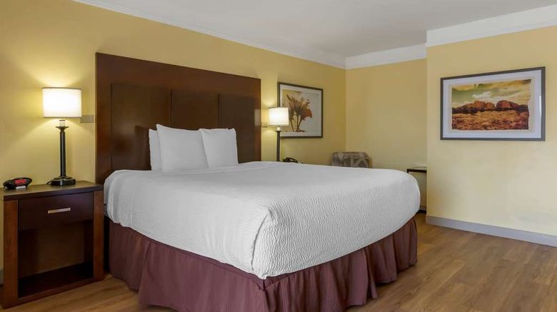 <b>Best Western Phoenix Goodyear Inn Room</b>. Images powered by <a href="https://iceportal.shijigroup.com/" title="IcePortal" target="_blank">IcePortal</a>.