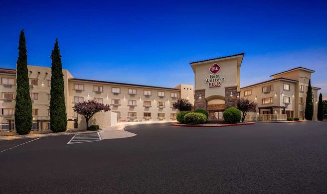 Best Western Plus at Lake Powell Exterior