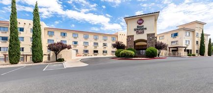 Best Western Plus at Lake Powell Exterior