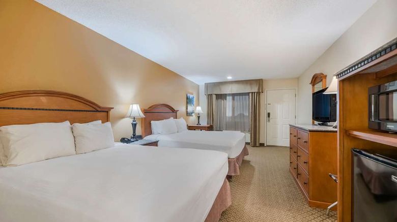 <b>Best Western Sunrise Inn Room</b>. Images powered by <a href="https://iceportal.shijigroup.com/" title="IcePortal" target="_blank">IcePortal</a>.