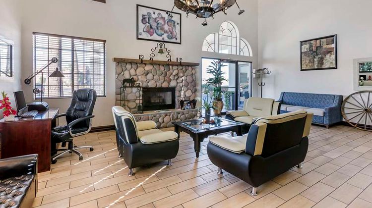Best Western Superstition Springs Lobby