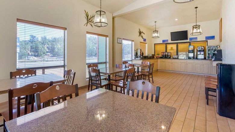 <b>Best Western Sawmill Inn Restaurant</b>. Images powered by <a href="https://iceportal.shijigroup.com/" title="IcePortal" target="_blank">IcePortal</a>.