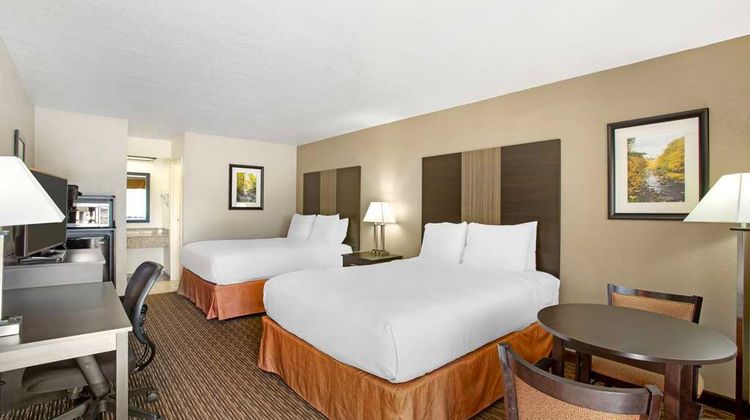 Best Western Sawmill Inn Room