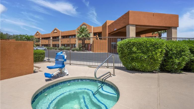 <b>Best Western Inn of Chandler Pool</b>. Images powered by <a href="https://iceportal.shijigroup.com/" title="IcePortal" target="_blank">IcePortal</a>.