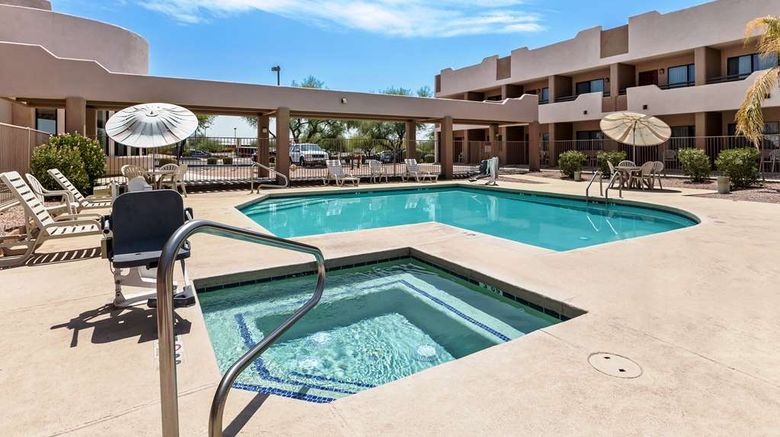 <b>Best Western Apache Junction Inn Pool</b>. Images powered by <a href="https://iceportal.shijigroup.com/" title="IcePortal" target="_blank">IcePortal</a>.