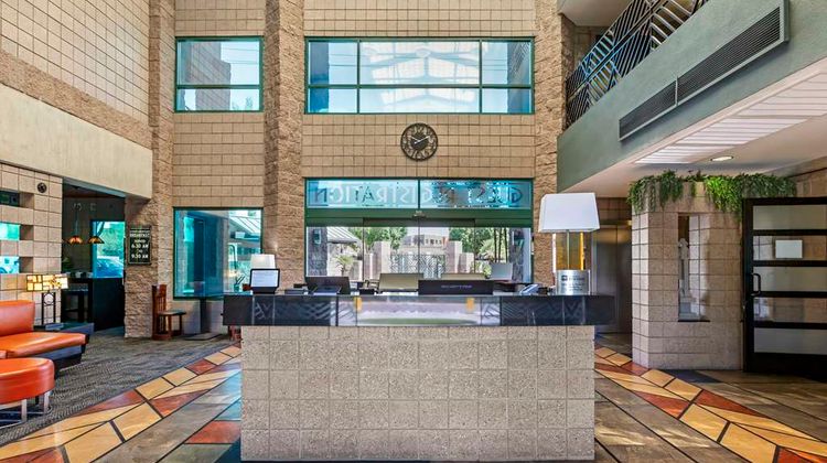 Best Western Plus Sundial Lobby