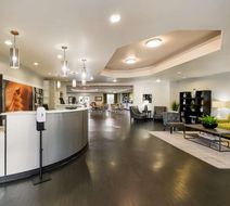 Best Western Douglas Inn & Suites Lobby
