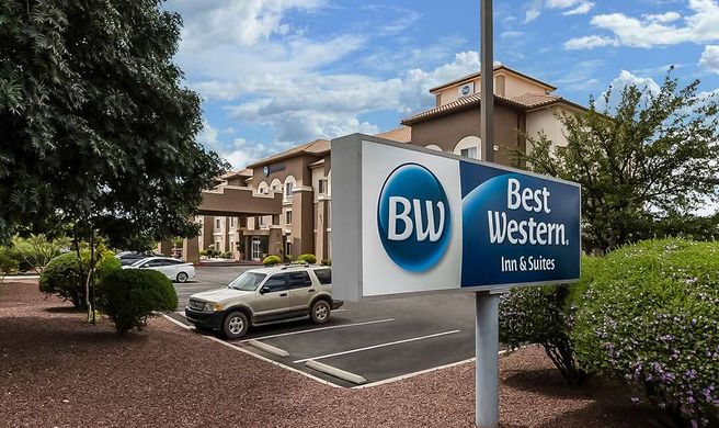 Best Western Douglas Inn & Suites Exterior