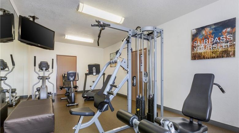 <b>Best Western Tolleson Hotel Health</b>. Images powered by <a href="https://iceportal.shijigroup.com/" title="IcePortal" target="_blank">IcePortal</a>.