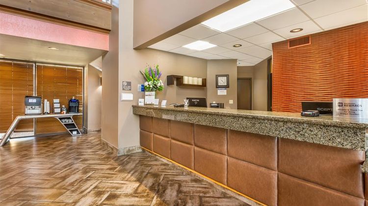 Best Western Plus Scottsdale Thunderbird Lobby
