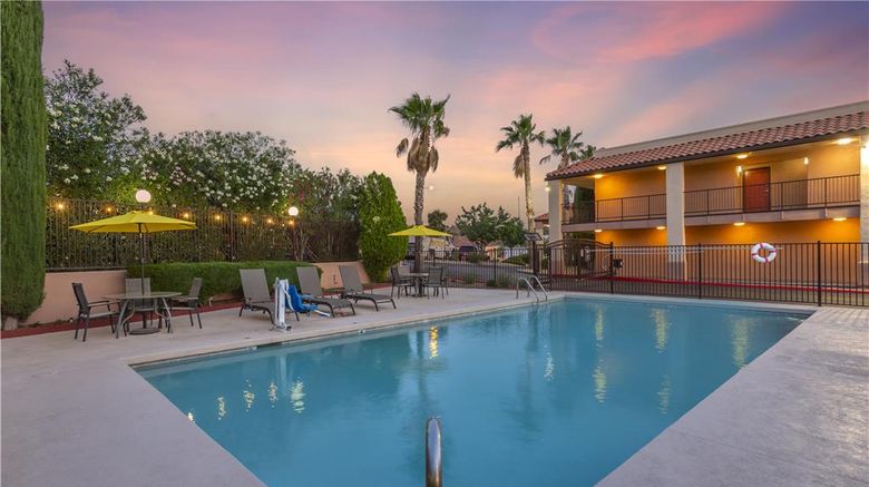 <b>Best Western Copper Hills Inn Pool</b>. Images powered by <a href="https://iceportal.shijigroup.com/" title="IcePortal" target="_blank">IcePortal</a>.