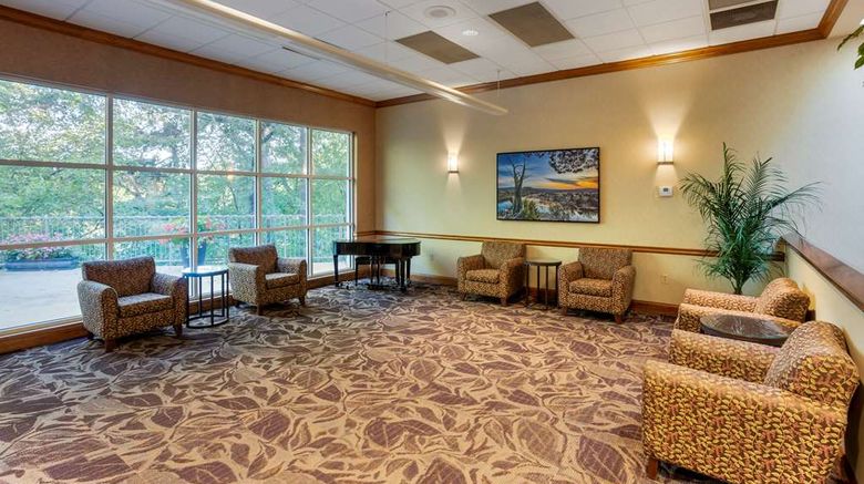 <b>Best Western Inn of the Ozarks Meeting</b>. Images powered by <a href="https://iceportal.shijigroup.com/" title="IcePortal" target="_blank">IcePortal</a>.
