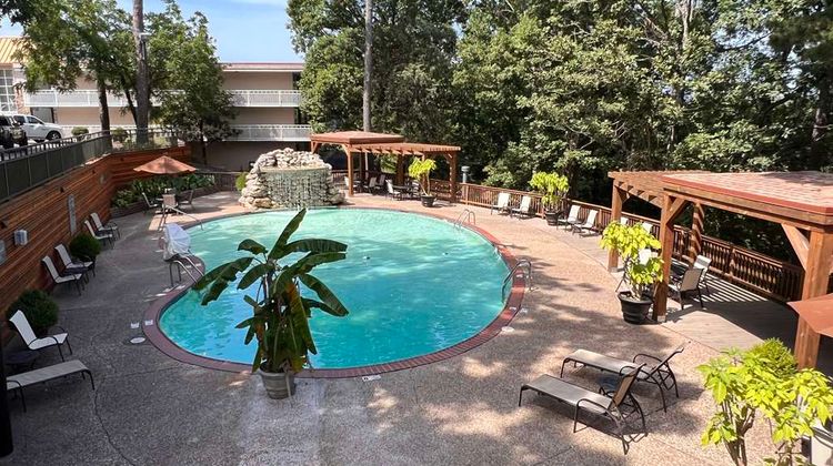 Best Western Inn of the Ozarks Pool